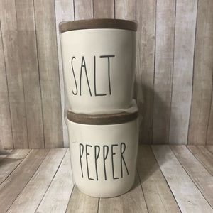 Rae Dunn Salt & Pepper